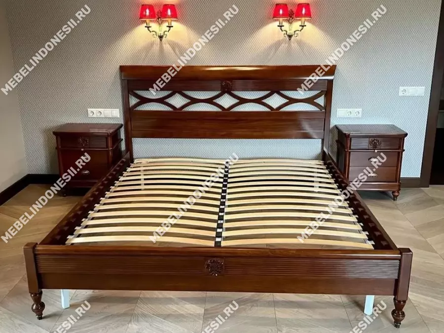 Кровать "Бурбон" Орех BJ902_4  купить в интернет магазине Мебель из массива. Звоните +7 495 961-63-63 Кровати из массива дерева